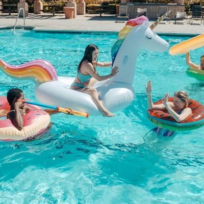Pool Cleaning & Pool Supply